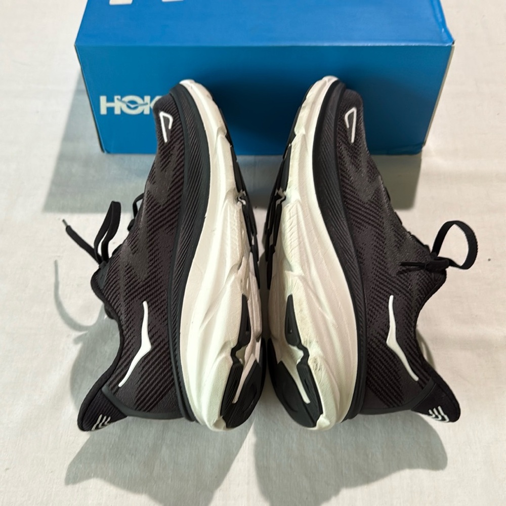 Hoka M Clifton 9 Black/White Asst Sizes - Picture 3 of 4